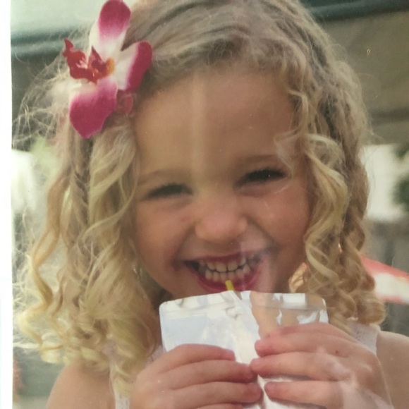 Meet your Posher, Lily - Picture 1 of 1